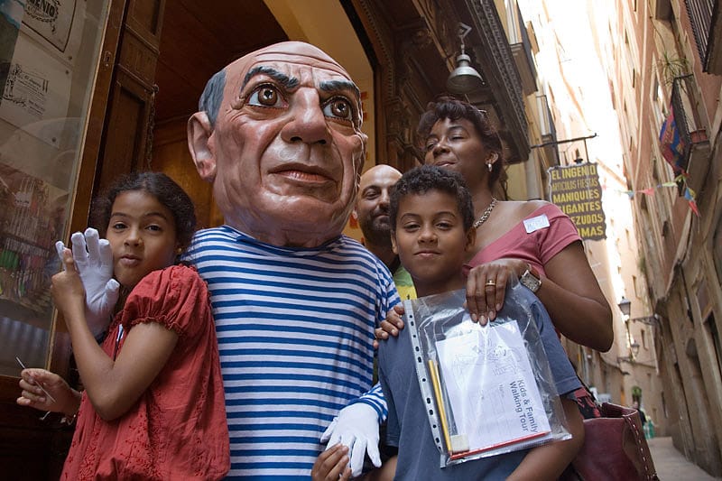 2.5-Hour Kids & Family Walking Tour in English - The House of the Giants: Romans, Barcino, and Kid-Friendly Legends