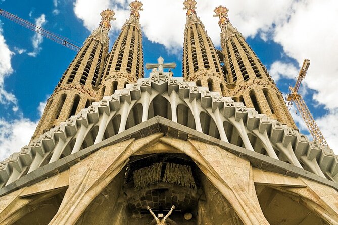 2-Day Tour: Gaudi & Sagrada Familia + Montserrat & Winery - Day 1 in Barcelona: Gothic Quarter streets to Park Güell views