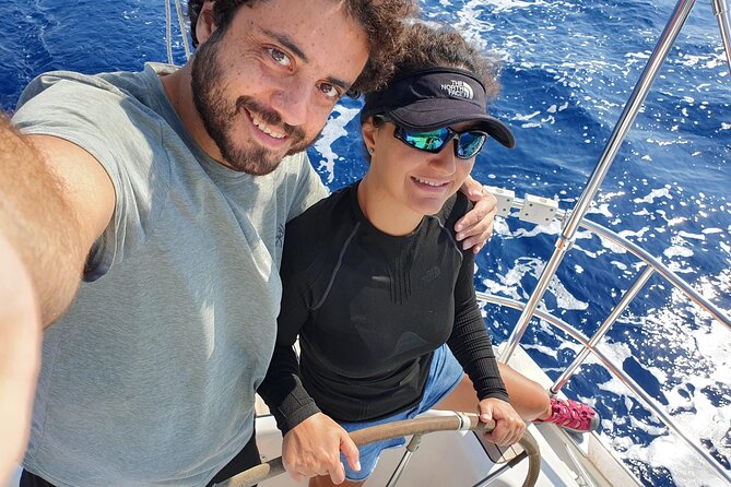 2-Hours Barcelona Sunset Sailing Tour - Drinks, snacks, and the no-dinner detail that changes your plan
