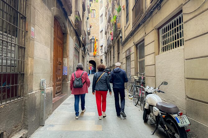 3-Hour Private Guided Walking Tour of Barcelona - El Born power-stop, plus market time at Santa Caterina