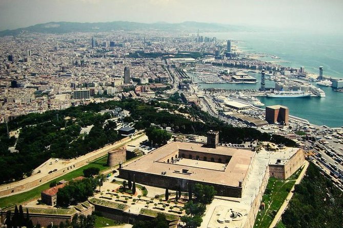 40-min Barcelona Old Urban F1 Circuit Supercar Tour - Price, Insurance, and Deposits: The Part You Should Budget Carefully