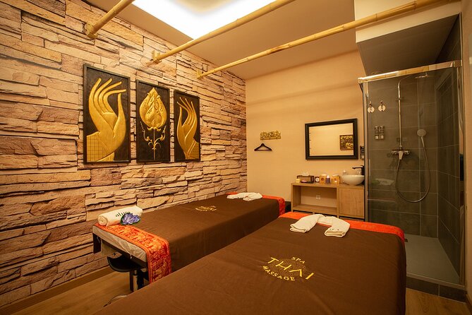 60 min Couple's Massage to Choose and 30 min Floral Bath THAI MASSAGE ALURA - The Couples Room Vibe: Beautiful, Calm, and Often Trustworthy