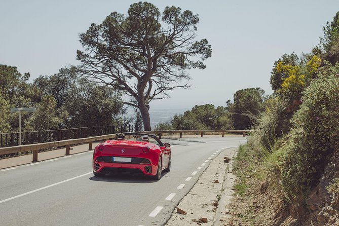 90-min Barcelona Supercar City Tour to Tibidabo - Meeting point at Drive Me Barcelona: how to plan your arrival