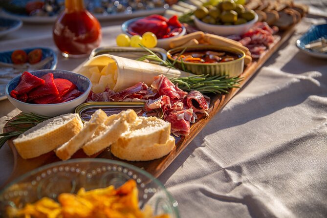 A 2 hours Local Tapas and sailing adventure in Barcelona - Price and value: what you’re paying for (besides the boat)