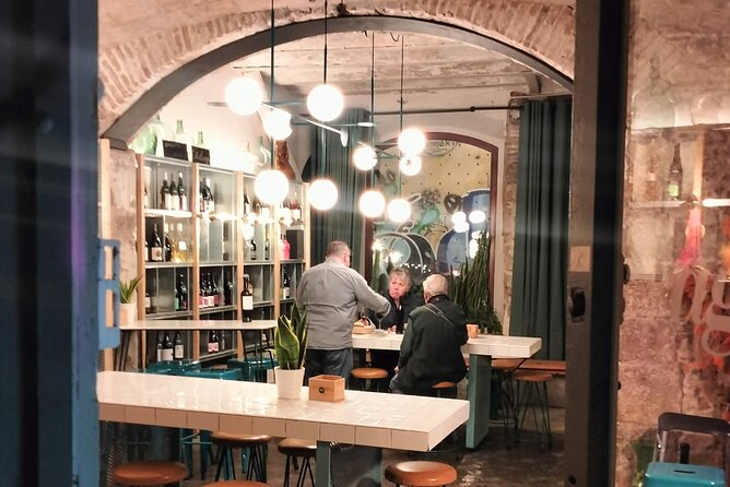 A Taste of Catalan Elegance: Private Wine Tasting in Barcelona - Logistics That Actually Matter (Meeting Point, Pickup, Tickets)