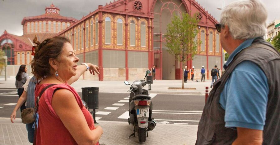Alternative Barcelona - Raval Quarter Private Walking Tour - From Escultura de Pitarra into La Rambla, your orientation starts immediately