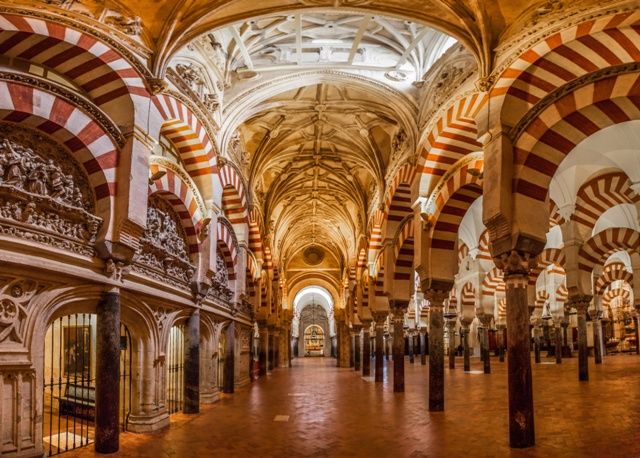 Andalusia and Valencia 6-Day Tour from Barcelona - Day 1: Barcelona to Zaragoza to Madrid, and Why Madrid Feels Short