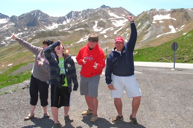 Andorra, France and Spain Day Tour with 2 Guides and Hotel Pickup - Barcelona to Montserrat: Starting With UNESCO Views and Fast Context