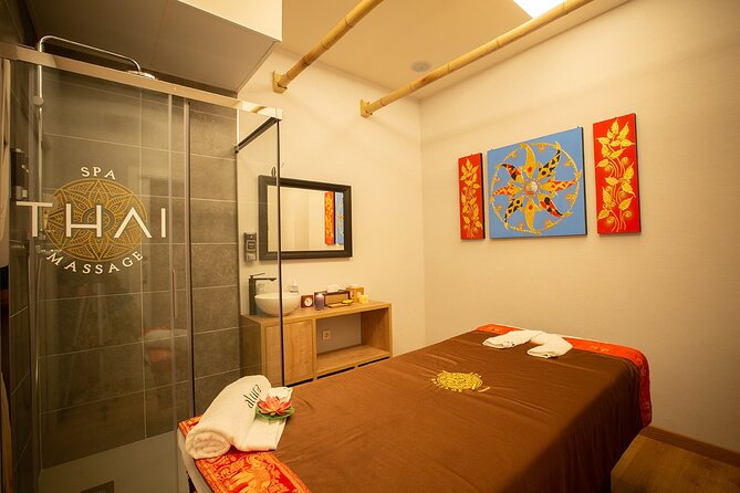 Balinese massage with essential oils 60 min at THAI MASSAGE ALURA - Getting there without stress: timing and location tips for Les Corts