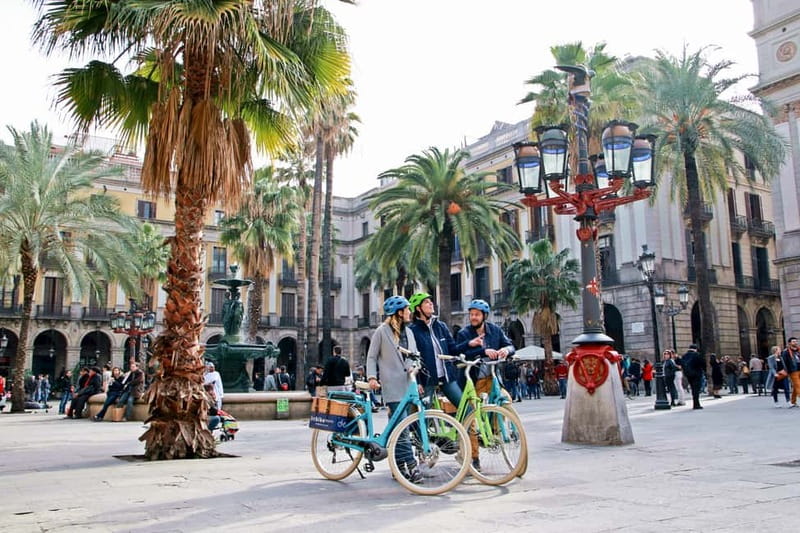 Barcelona: 1.5-Hour Sightseeing Tour by Bike/Electric Bike - From Passeig de Lluís Companys 10 to a fast first sweep of Barcelona