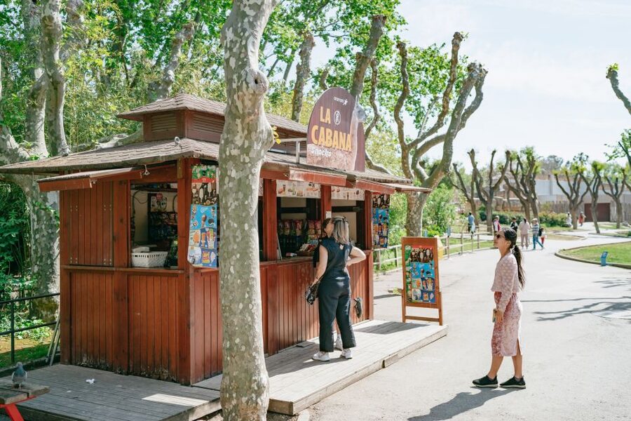 Barcelona: 1-Day Ticket to Barcelona Zoo - Animal highlights to aim for: reptiles, dolphins, birds, and more