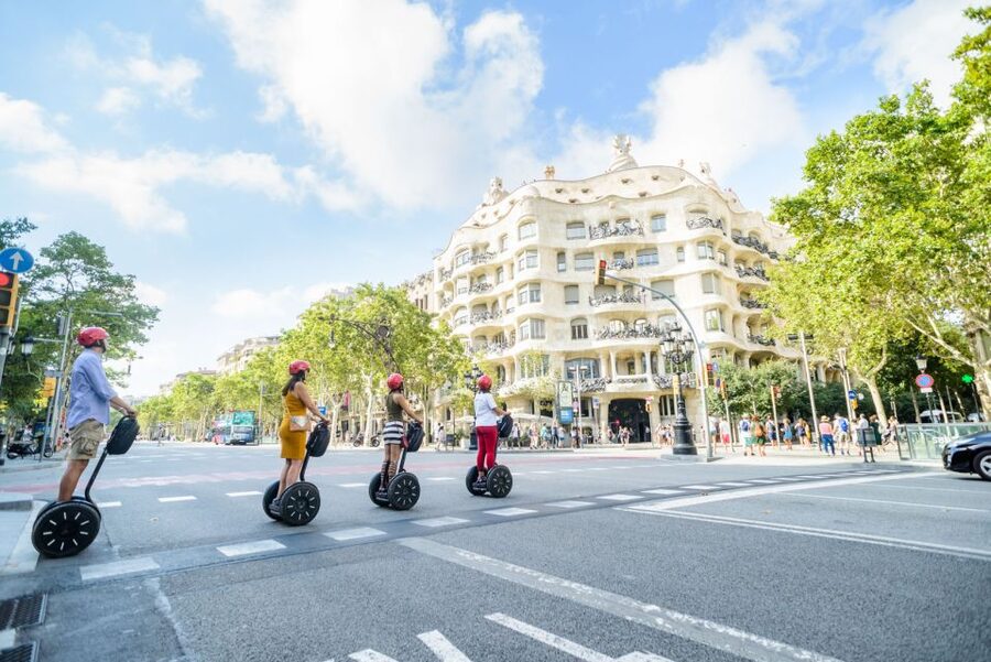 Barcelona: 2,5h Gaudí Segway Tour - Price and value: is $45 a smart way to see Gaudí?