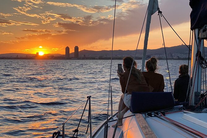 Barcelona 2-hour Private Boat Tour with Cava and snacks - Cava, snacks, and the little touches that make it fun