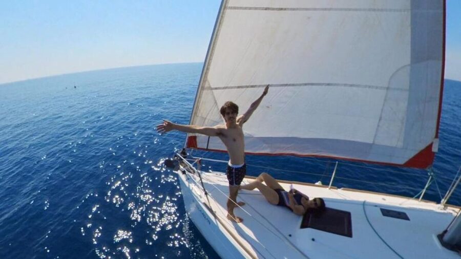 Barcelona: 2-Hour Sunset Sailboat Trip - Beers, Cava, soft drinks, and small snacks that keep things easy