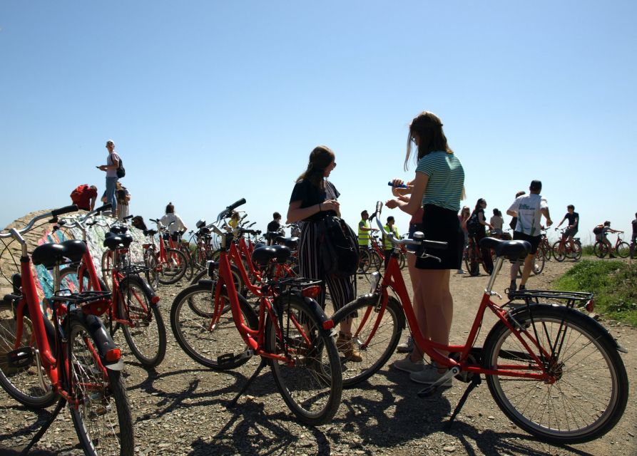 Barcelona: 3-Hour Bike Tour with Spanish Tapas - E-bikes and pacing: how you cover Barcelona without frying