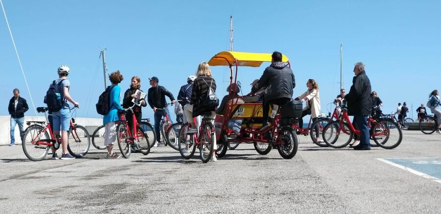 Barcelona 3 Hour Daily Electric Bike Tour - How the eBike Ride Actually Works, Safe Lanes and Smooth Stops