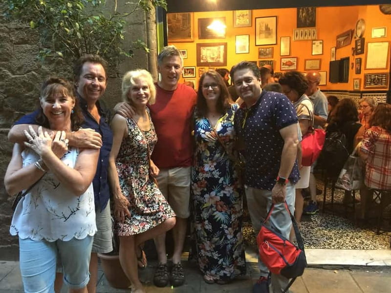 Barcelona: 3-Hour Sips, Sites & Bites Food & History Tour - Sips Plan: Cava, Sparkling Wine, Clara, and Local Wines