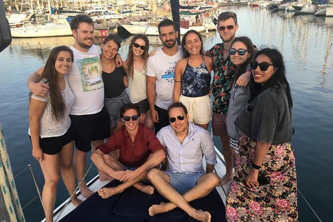 Barcelona 4-hour Private Boat Trip - Price and group size, how to judge the $712 per booking