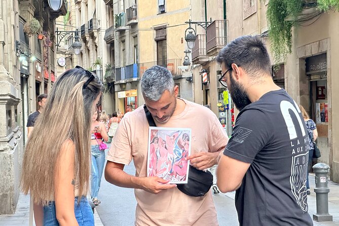 Barcelona and Picasso Museum Tour - Meeting at Hard Rock Cafe, then walking straight into the story