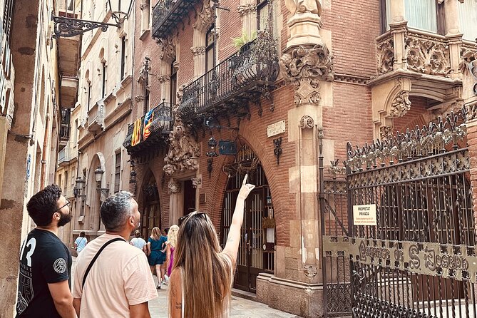 Barcelona and Picasso Museum Tour - Born quarter connections: where the walk expands beyond the Gothic streets