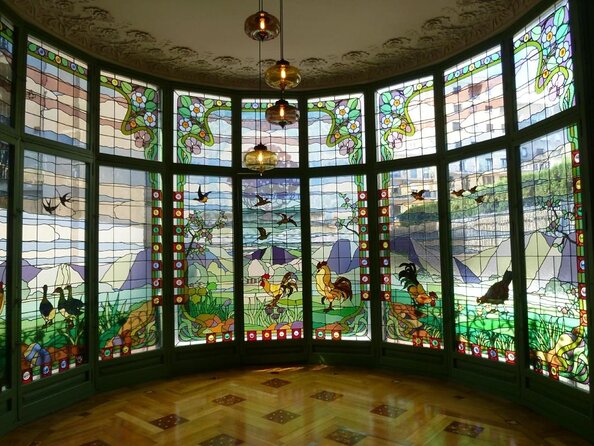 Barcelona Architecture Walking Tour With Casa Batlló Upgrade - Down Avinguda Gaudí to the Sagrada Família, and what to watch