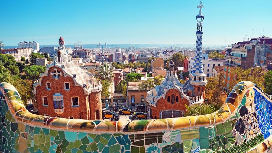 Barcelona Audioguide - TravelMate app for your smartphone - How the TravelMate audioguide works on your smartphone