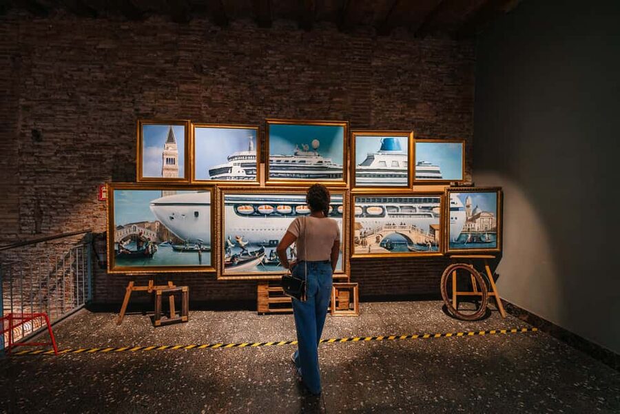 Barcelona: Banksy Museum, Permanent Exhibition Ticket - Inside the room: multimedia elements, layout notes, and how to handle weak labels