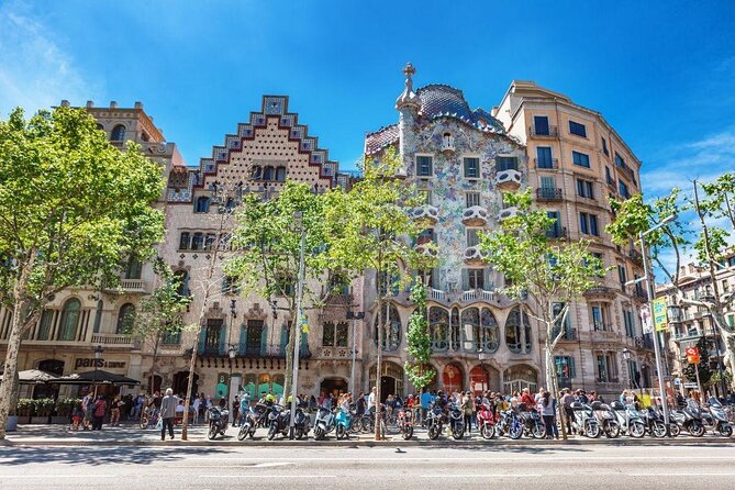 Barcelona: Bar Crawl at Gaixample - Key Highlights to Know Before You Go