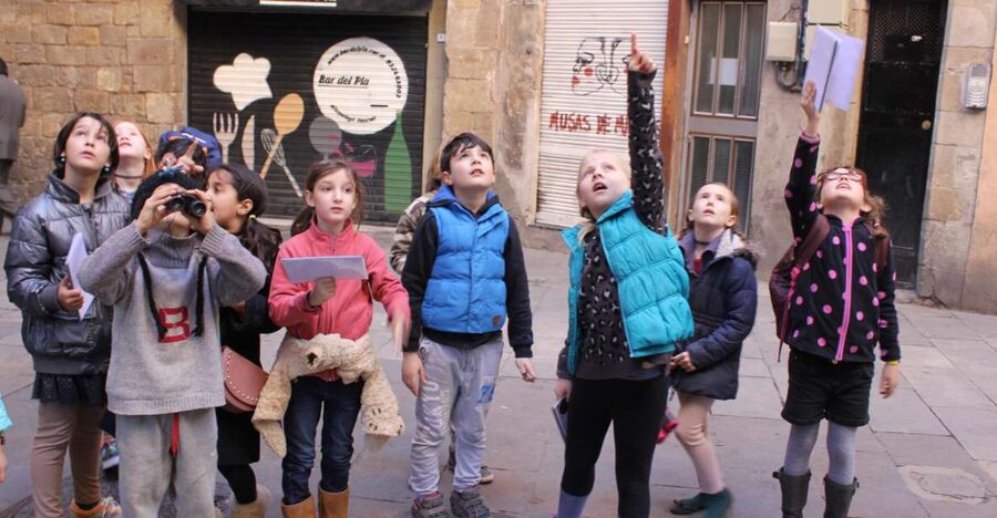 Barcelona: Barrio Gótico Dragon Tour for Families - Why Barcelona’s dragon theme works so well with kids