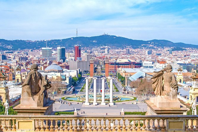 Barcelona Best Views: Old Town and Montjuic Castle Private Tour - Montjuic Funicular and Cable Car: The Fastest Way to Get Big-View Momentum