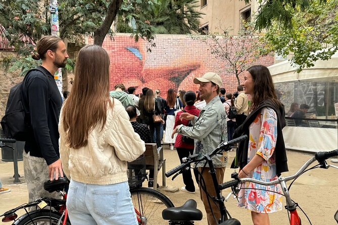 Barcelona: Bike or eBike Tour, Top Sights & Local Insights - Parc de la Ciutadella: a break that still teaches