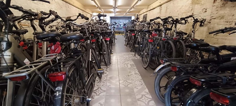 Barcelona: Bike Rental for 2 - 24 Hours - The Bike Setup: Three Speeds, Adjustable Comfort, Real Mechanic Checks