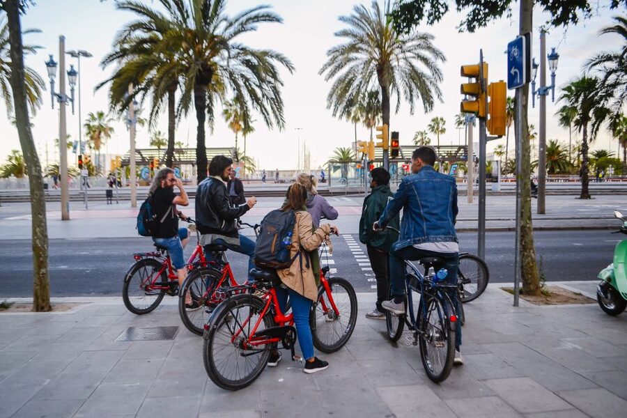 Barcelona Bike Tour by Night with Cava - What to bring, what to wear, and how to stay comfortable