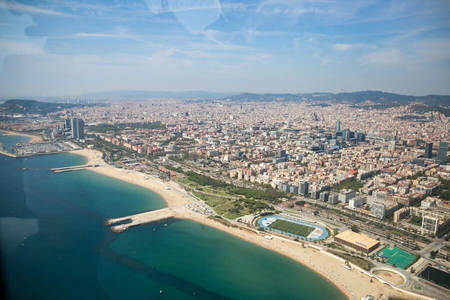 Barcelona: Boat Trip and Panoramic Helicopter Flight - Should You Book the Barcelona Boat Trip and Helicopter Flight?