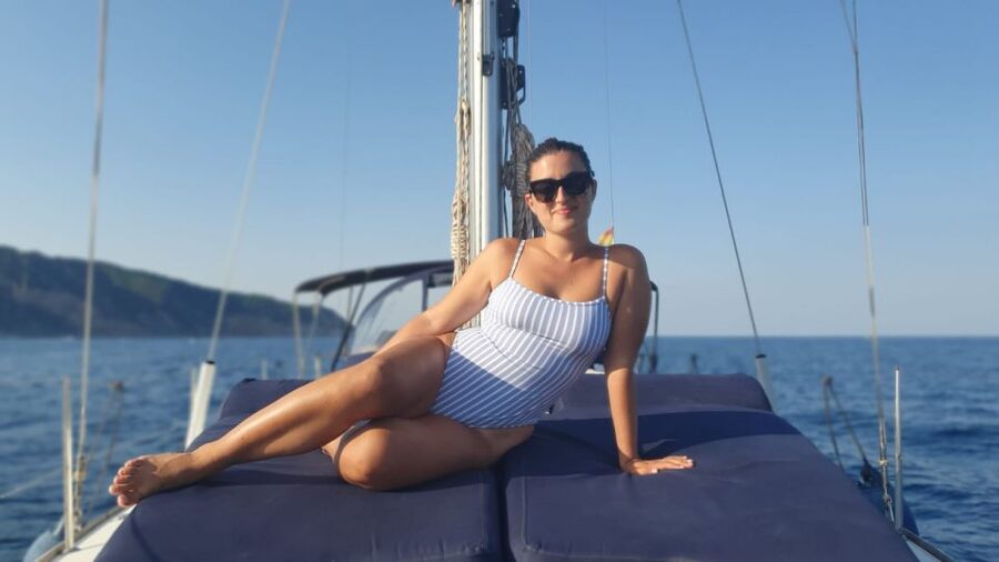 Barcelona: Boat trip with cava in amazing sailboat - Price and value: what $58 per person really buys