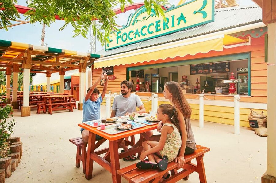 Barcelona: Caribe Aquatic Park Full-Day Ticket with Transfer - Food and the reality of long days: plan snacks like a pro