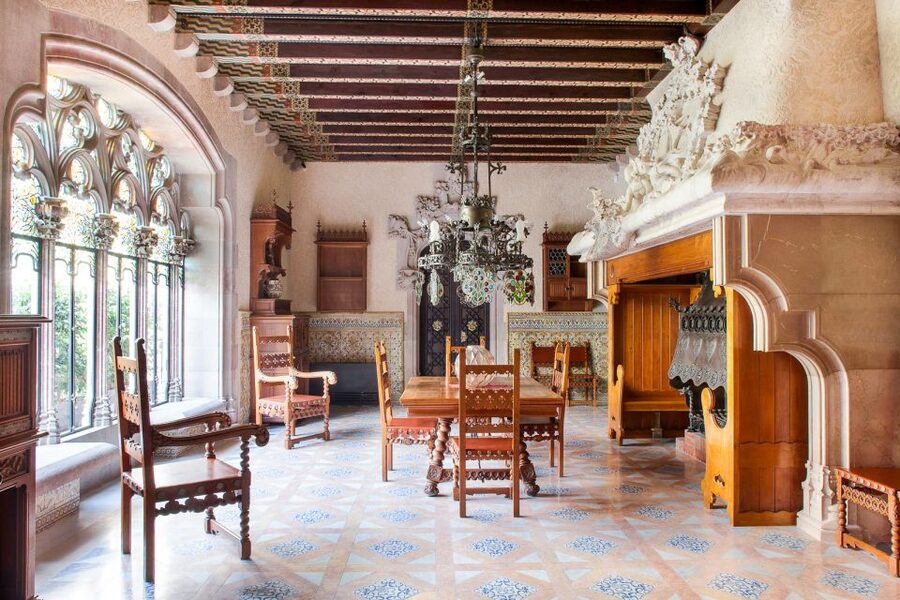 Barcelona: Casa Amatller Priority Entry Ticket - Why Casa Amatller feels different on Passeig de Gràcia