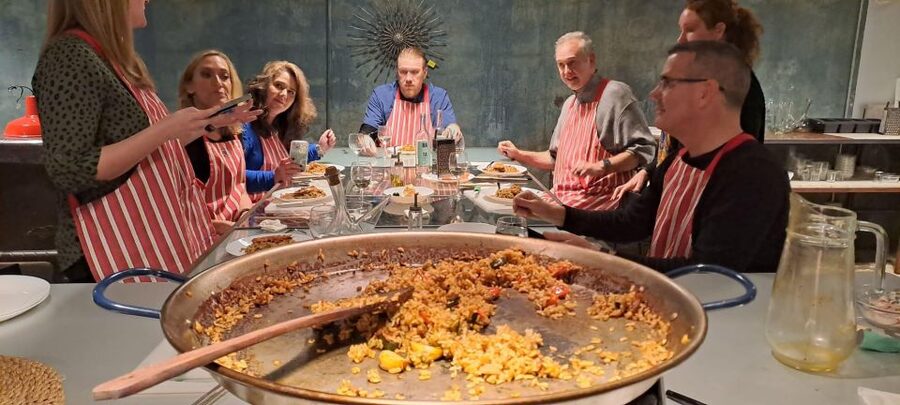 Barcelona: Catalan Paella Cooking Class - Key points you should care about