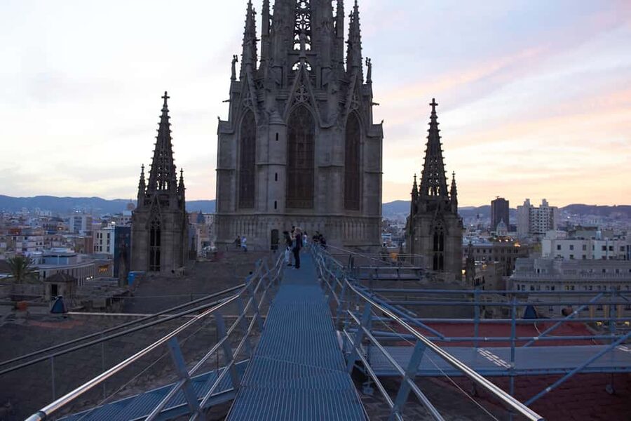 Barcelona Cathedral: Sunrise Tour & Breakfast - Price and Value: Is $42 Worth It for Rooftops Plus Breakfast?