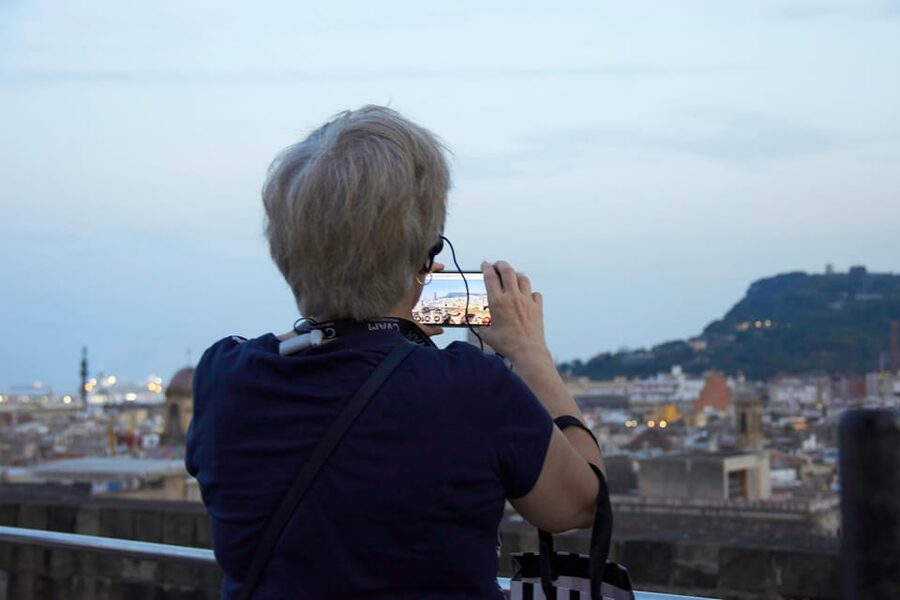 Barcelona Cathedral: Sunrise Tour & Breakfast - What to Wear, Rules to Follow, and the Stuff You Should Leave Behind
