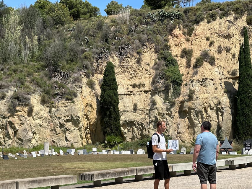 Barcelona: Cemetery Tour - Gothic Graves & Local History - Stop by Stop: Durruti, Miró, Fossar, and the Graves That Tell Barcelona’s Story