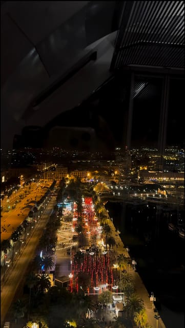 Barcelona: Christmas Lights and Markets Bike Tour - The Sagrada Família market stop: crafts, treats, and a seasonal break