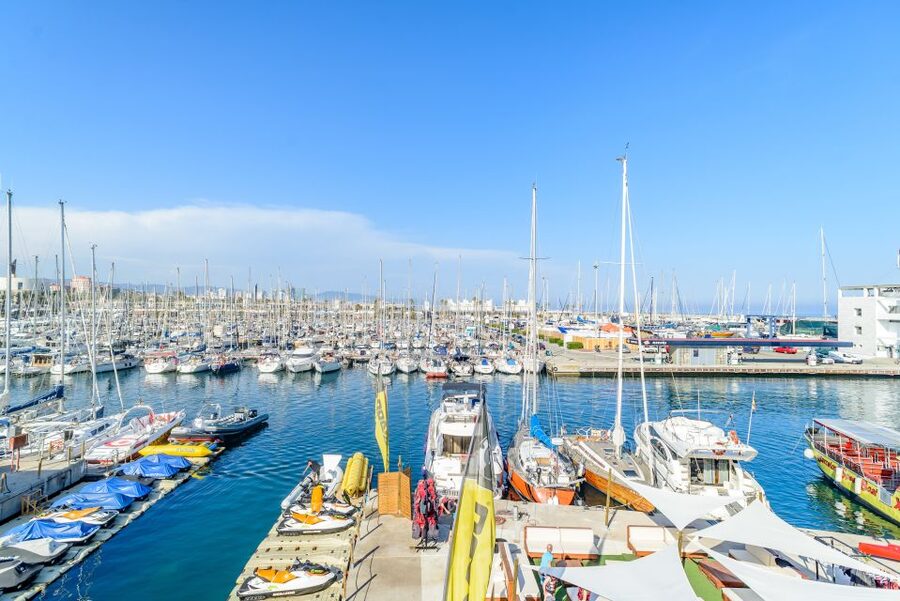Barcelona: City and Seafront Guided Segway Tour - Why a 90-minute Segway loop works so well in Barcelona