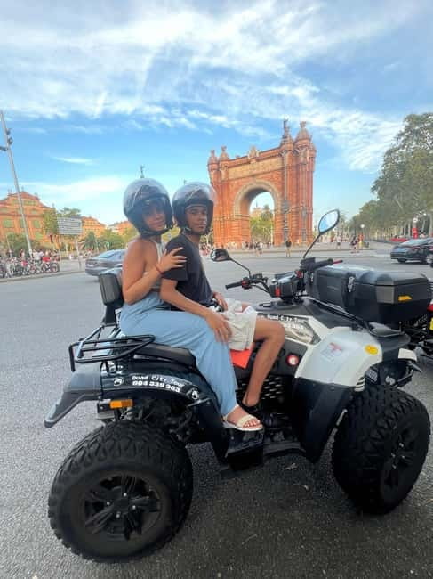 Barcelona: City Sights Electric Quad Tour - Safety and comfort: electric quiet, city pace, clear rules