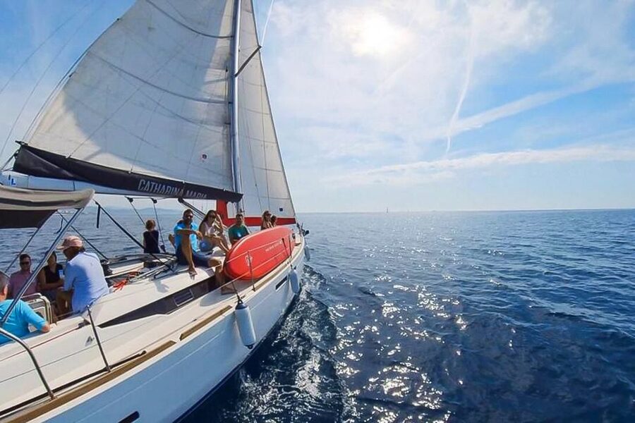 Barcelona: Coastline Boat Trip with Snacks and Cava - What This 2-Hour Barcelona Sail Actually Feels Like