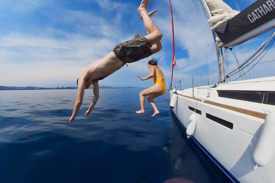 Barcelona: Coastline Boat Trip with Snacks and Cava - Sailing the Coast: How the Views Work From the Sea