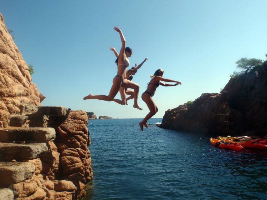 Barcelona: Costa Brava Kayak & Snorkeling Small Group Tour - Getting from Barcelona to Costa Brava with a 75-minute van ride