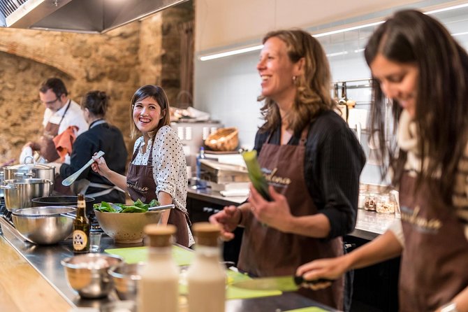 Barcelona Culinary Experience: Paella & Tapas Cooking Class - Where you start in Barcelona for a real cooking night