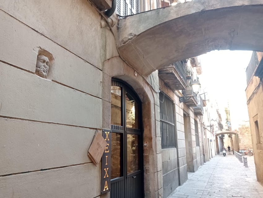 Barcelona: Curious Legends and Traditions of Old Town Tour - The Best Parts, in Plain Terms