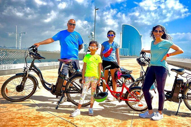 Barcelona E-Bike Photography Tour - Arco de Triomfo and Mirador de Colom: World’s Fair Moments Plus Sea Air